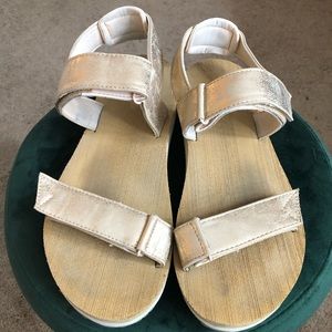 TOMS Ray Sandals